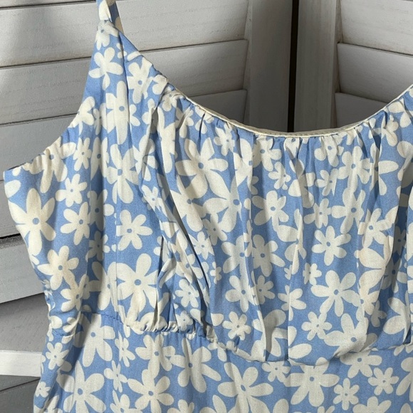 NEW LILY ROSE ROMPER - Picture 3 of 9